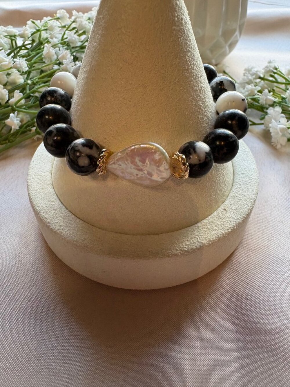 Blush Noir Elegance Bracelet